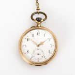 Goldene Taschenuhr mit Uhrenkette in Etui.. GLOCKEN-UNION, Dürrstein & Co.