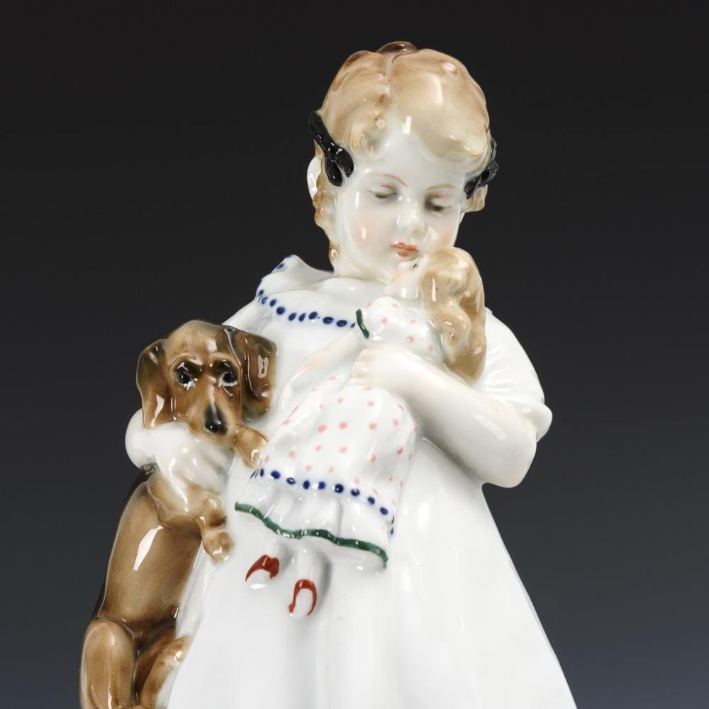 Jugendstil-Figur: Mädchen mit Puppe und Dackel. ENS. - Image 2 of 3