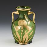 Jugendstil-Vase mit Irisdekor. Haida.