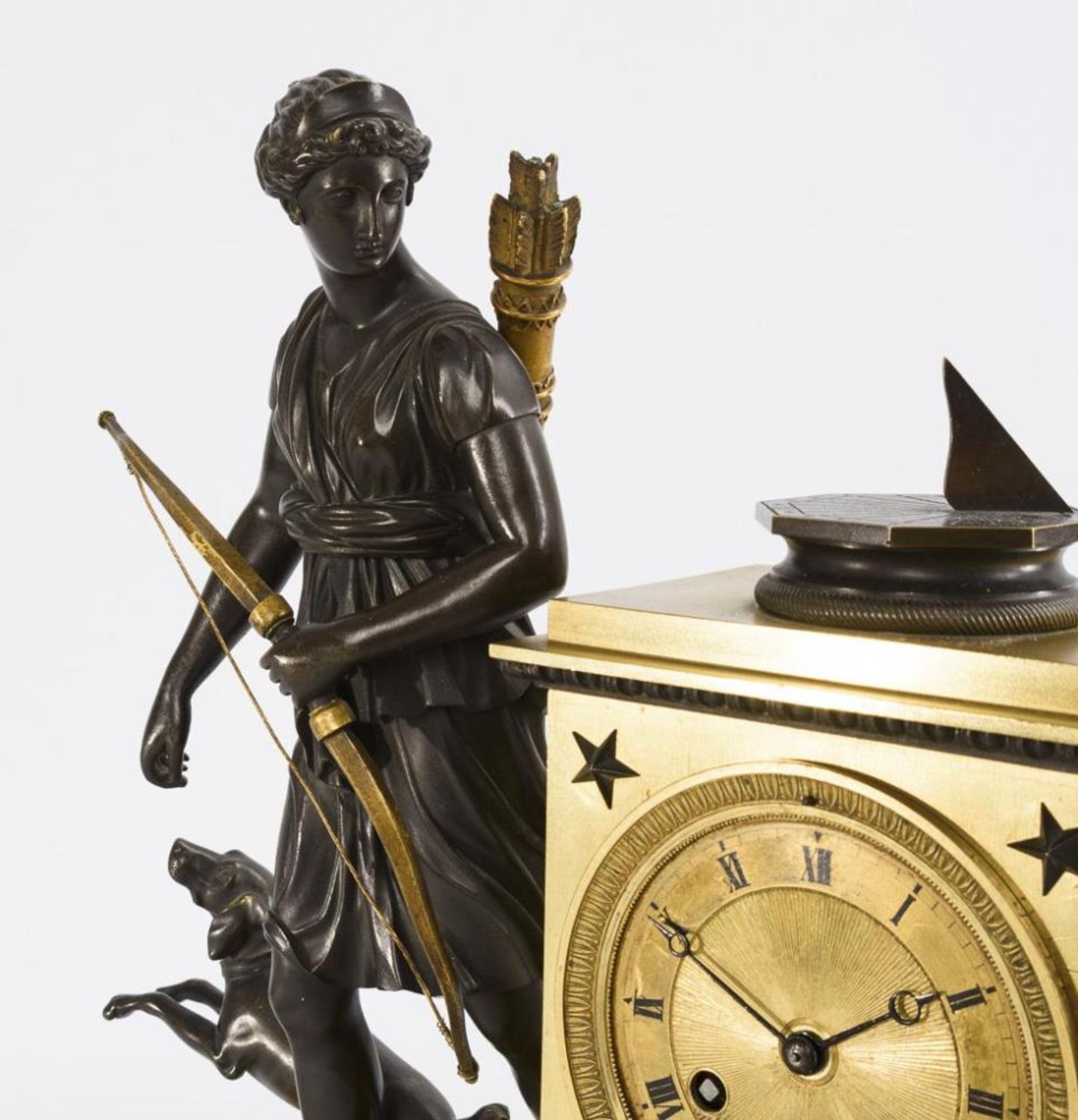 Klassizistische Bronze-Pendule mit Diana bei der Jagd. - Image 2 of 6
