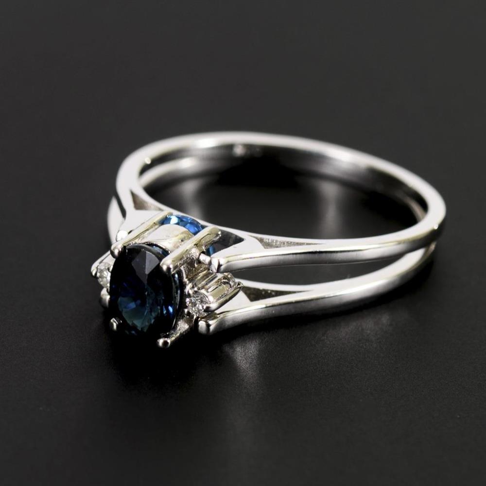 Moderner Wandelring mit Saphir, Blautopas und Diamanten. - Image 2 of 5