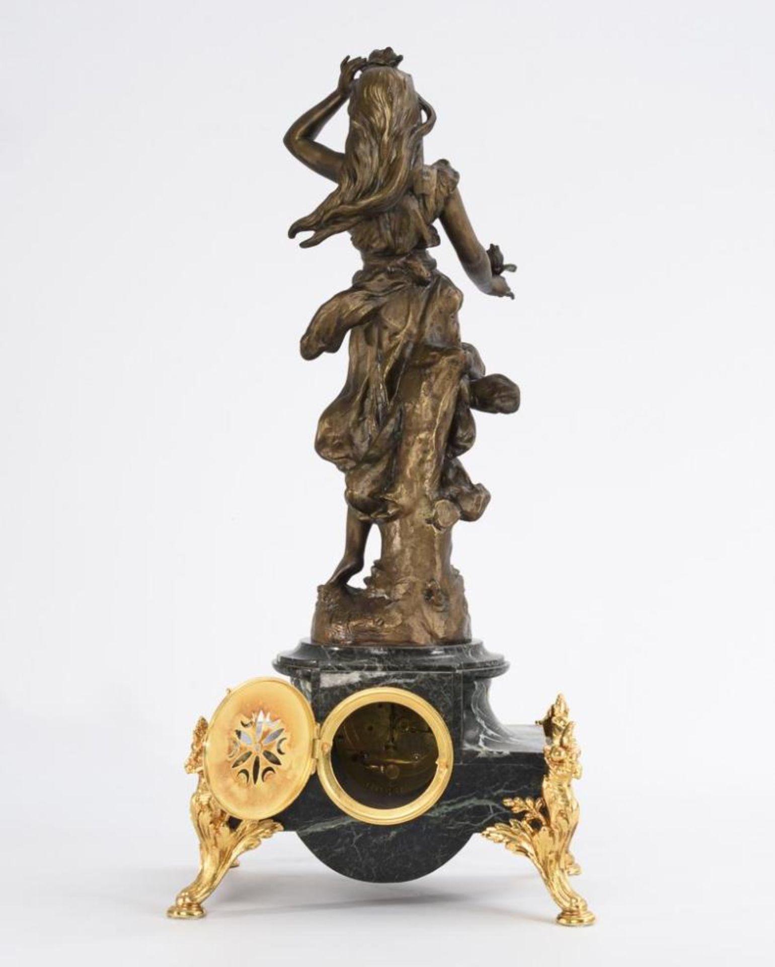 Große Pendule mit Jugendstil-Frauenfigur "Fleurs".. S. Marti & Cie. - Image 4 of 5