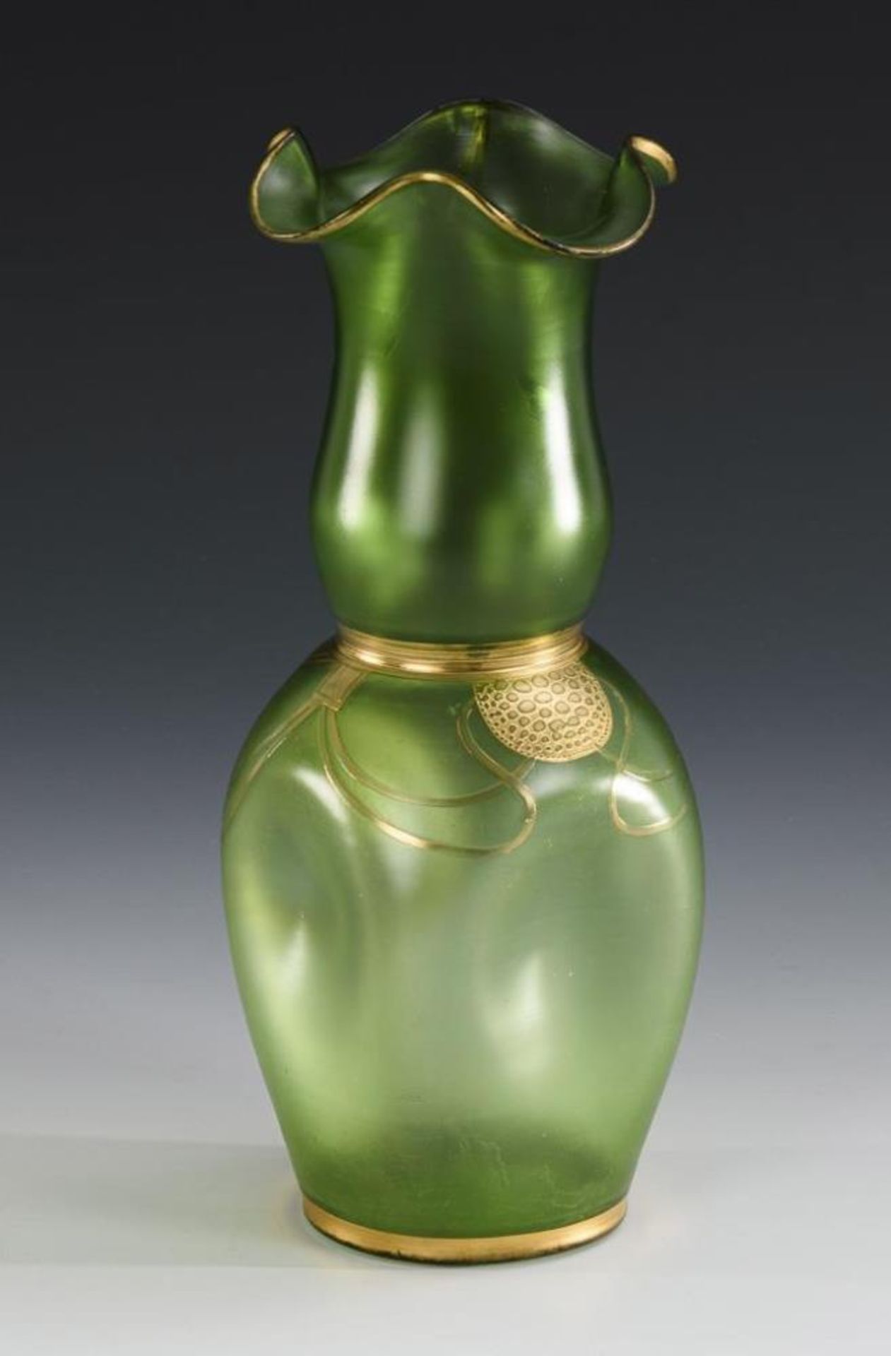 Jugendstil-Vase mit Goldmalerei. - Image 2 of 2