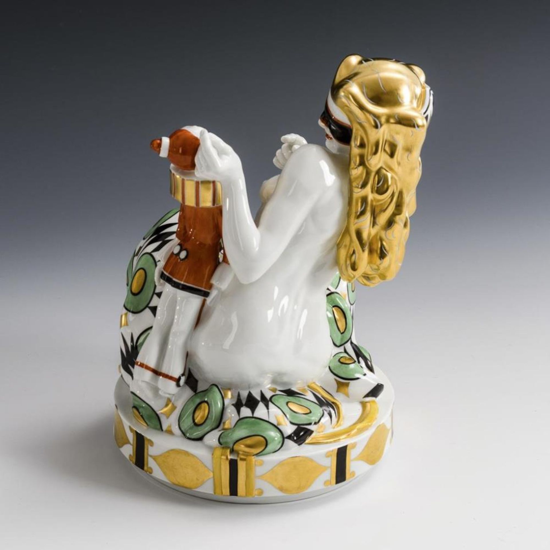 Odaliske mit Harlekin.  Meissen. - Bild 5 aus 7