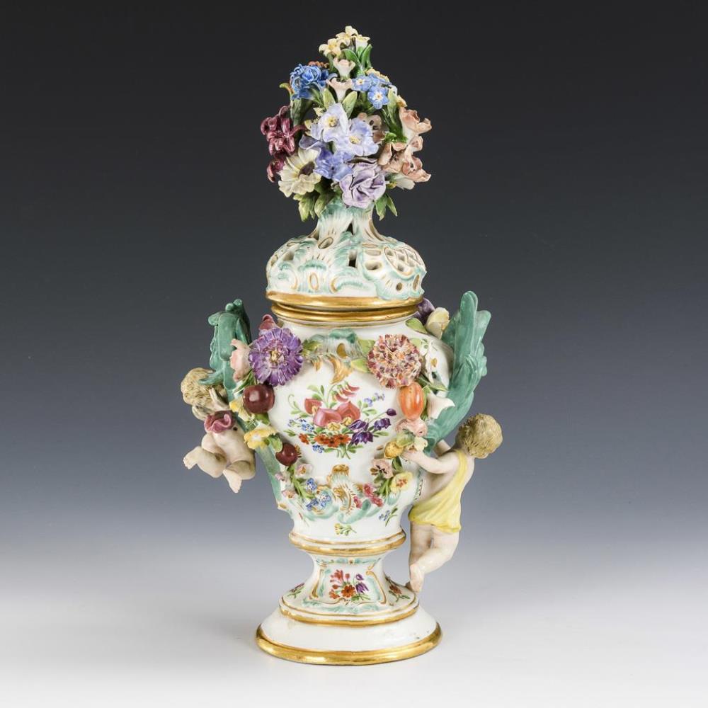 Potpourrivase mit Blütenbelag. Meissen. - Image 4 of 7