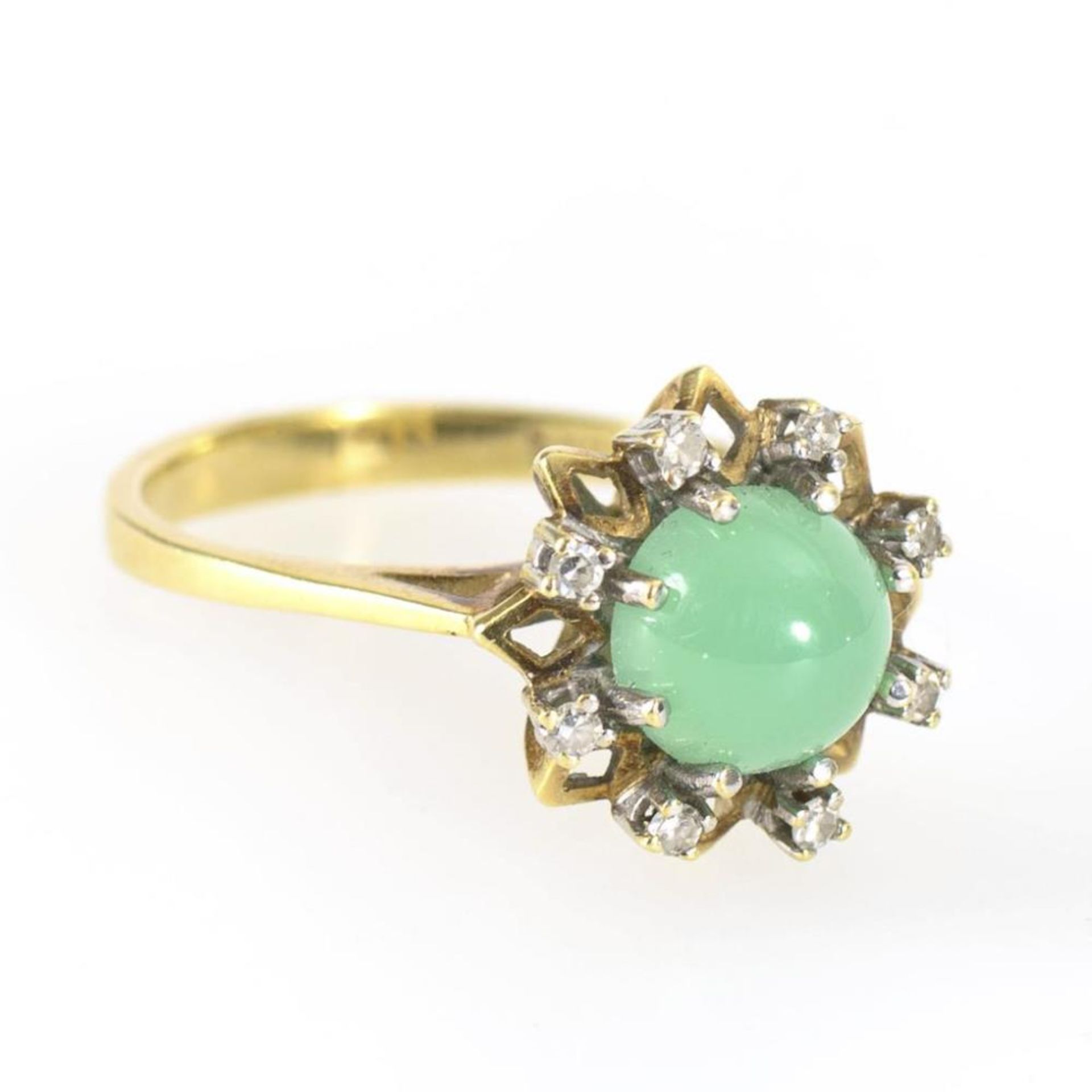 Ring mit Chrysopras und Diamanten. - Image 2 of 2