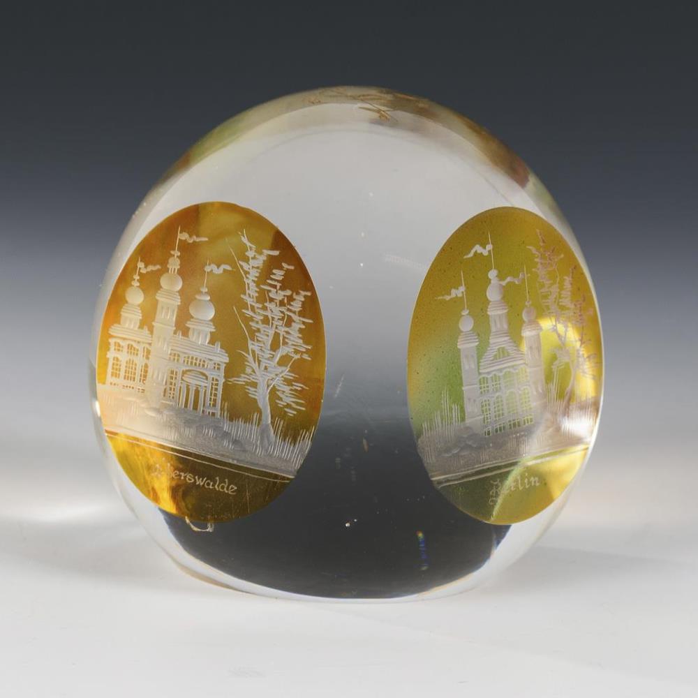 Großer Ansichten-Paperweight. - Image 2 of 2