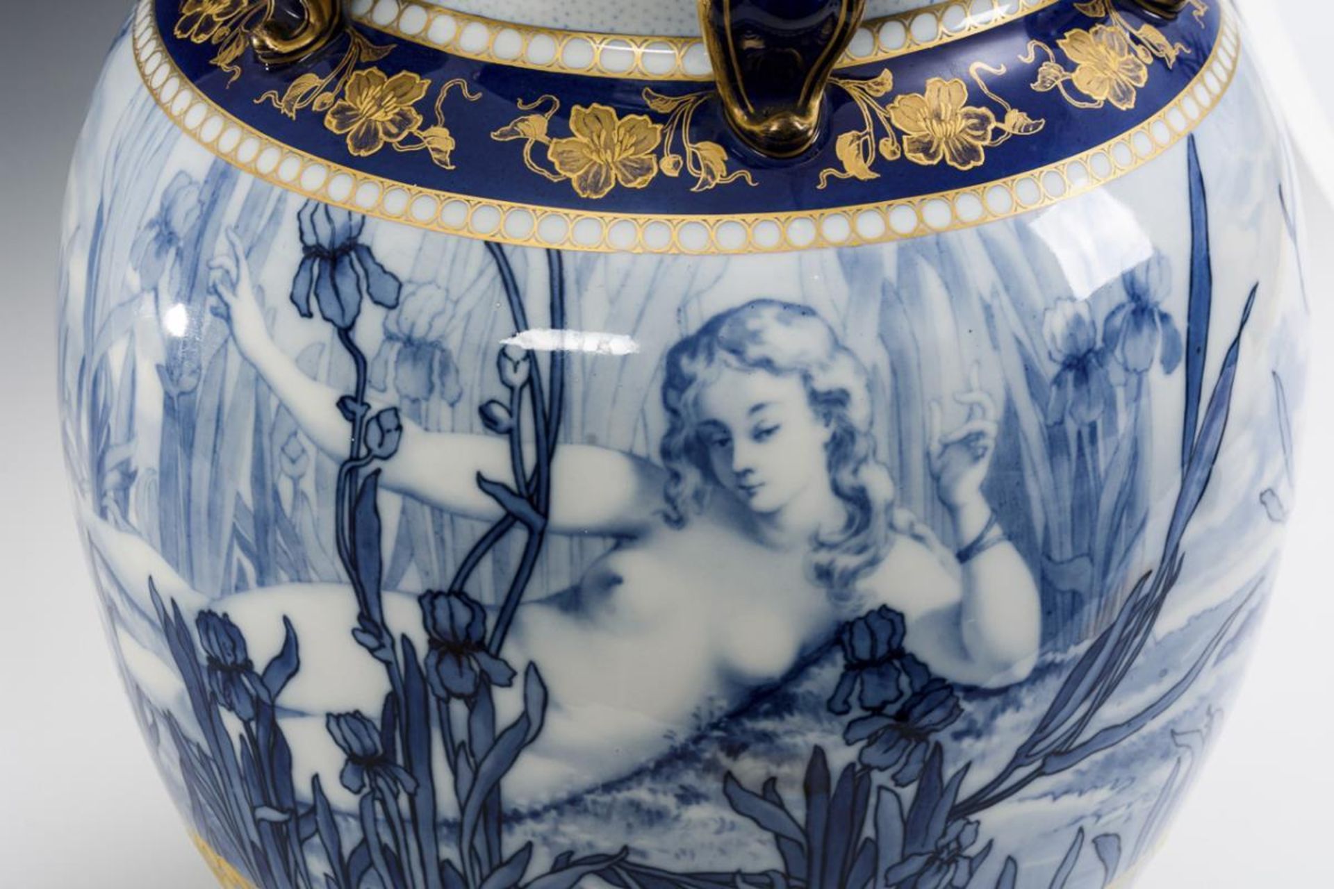 Seltene Jugendstil-Vase mit Blaumalerei. Pirkenhammer. - Image 7 of 8