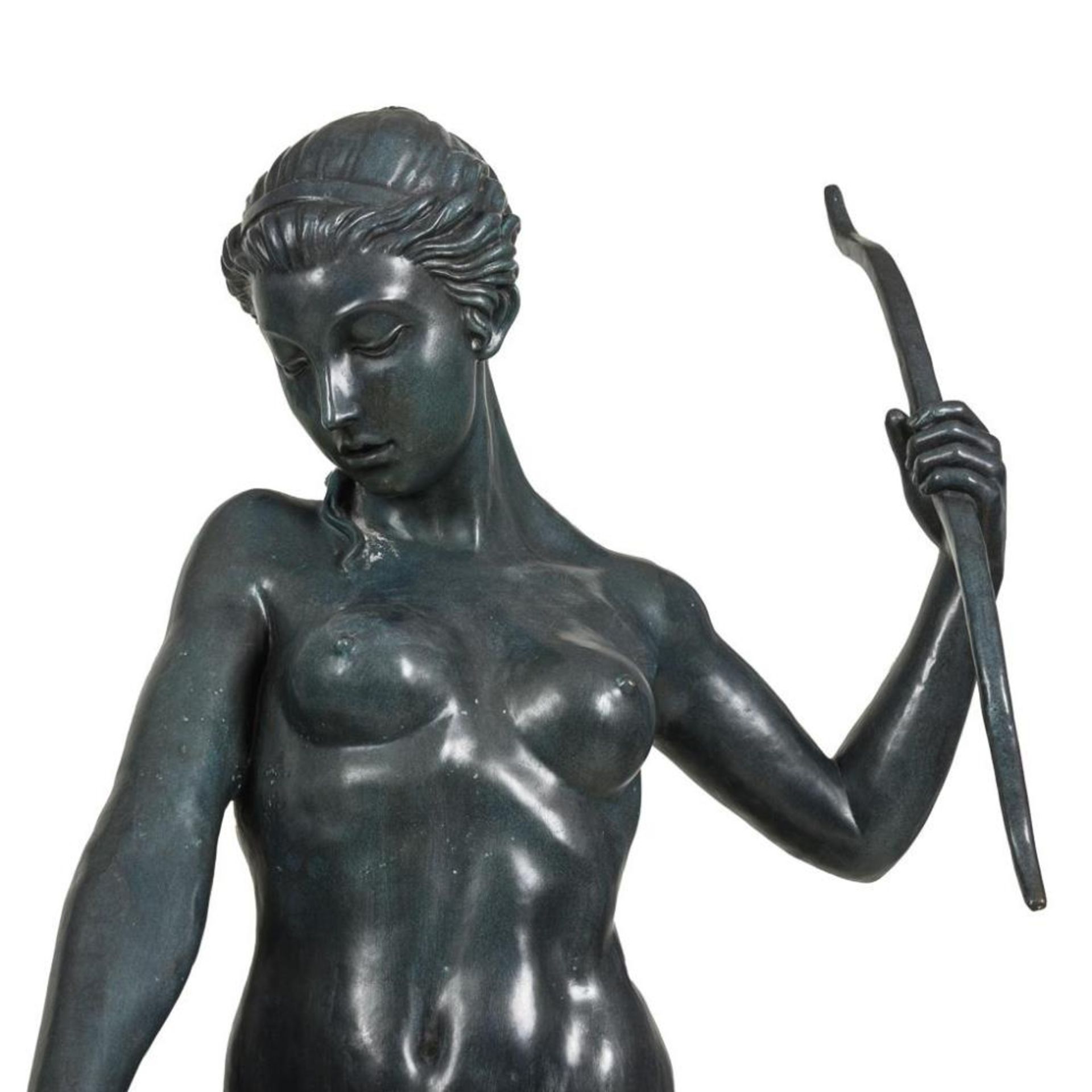 MCCARTAN, Edward (nach) (1879 Albany - 1947 New Rochelle). Große Gartenbronze: Diana mit Jagdhund. - Bild 10 aus 14