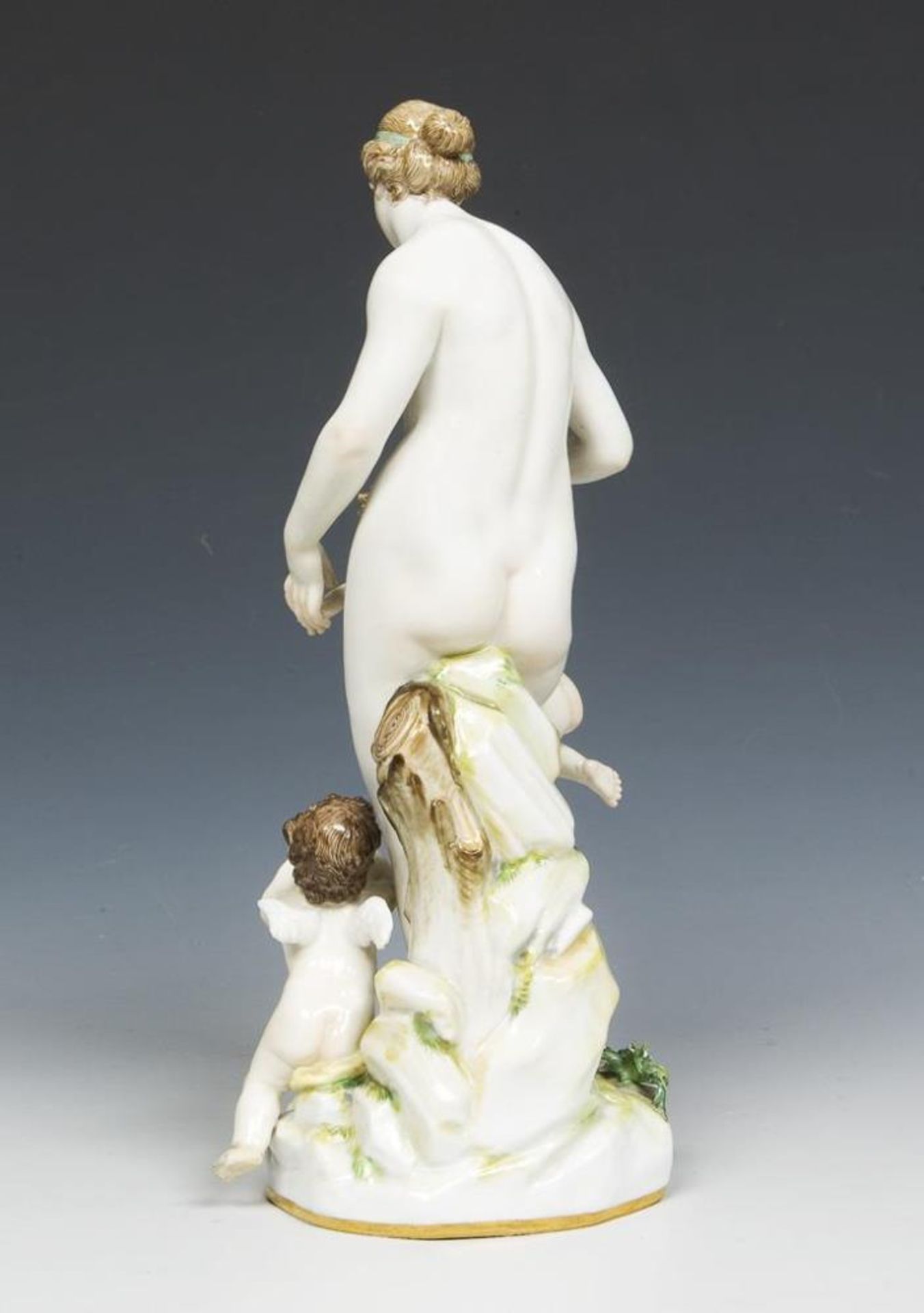 Venus mit Amoretten.  Meissen. - Bild 2 aus 4