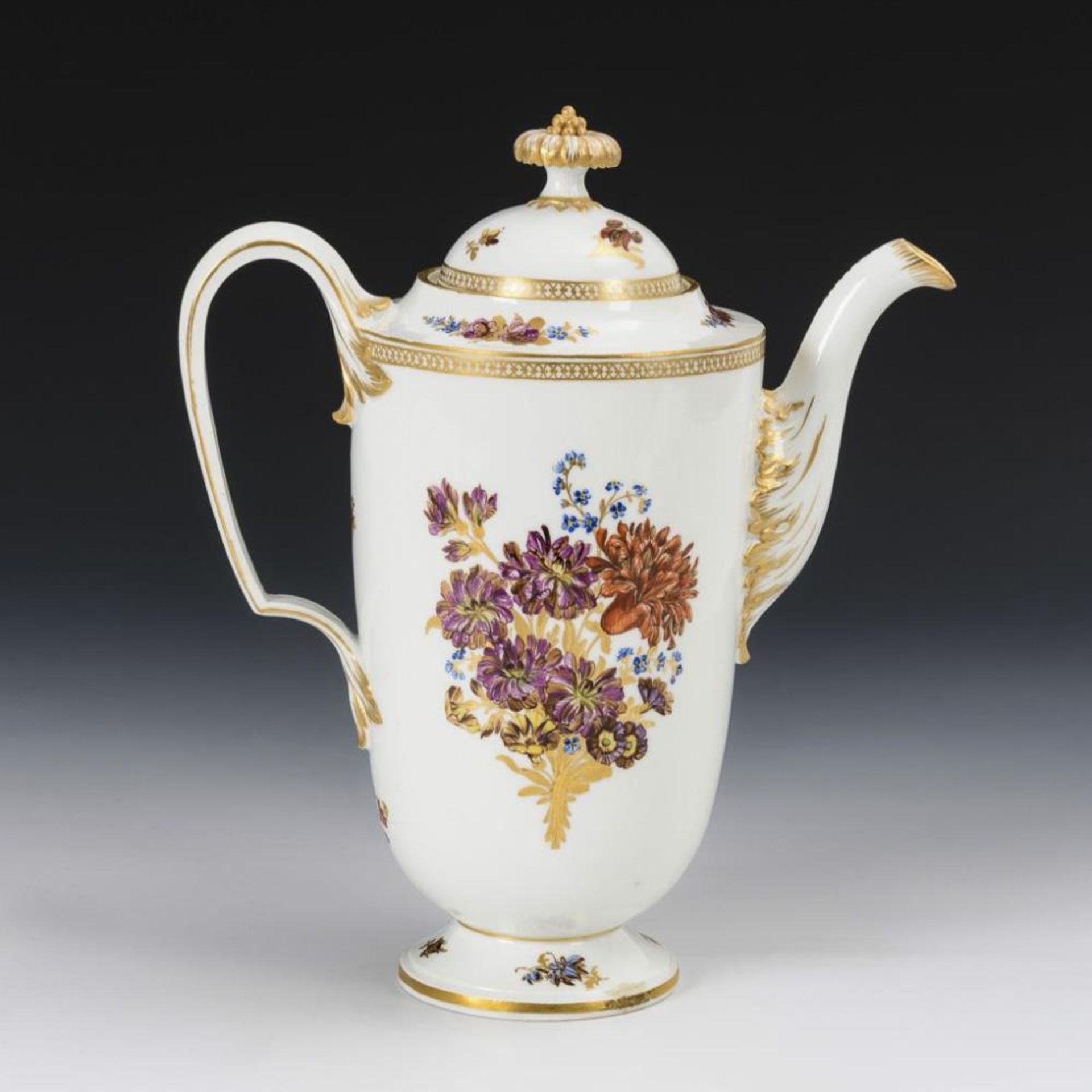 Kaffeekanne mit Blumenmalerei. Meissen. - Image 2 of 3