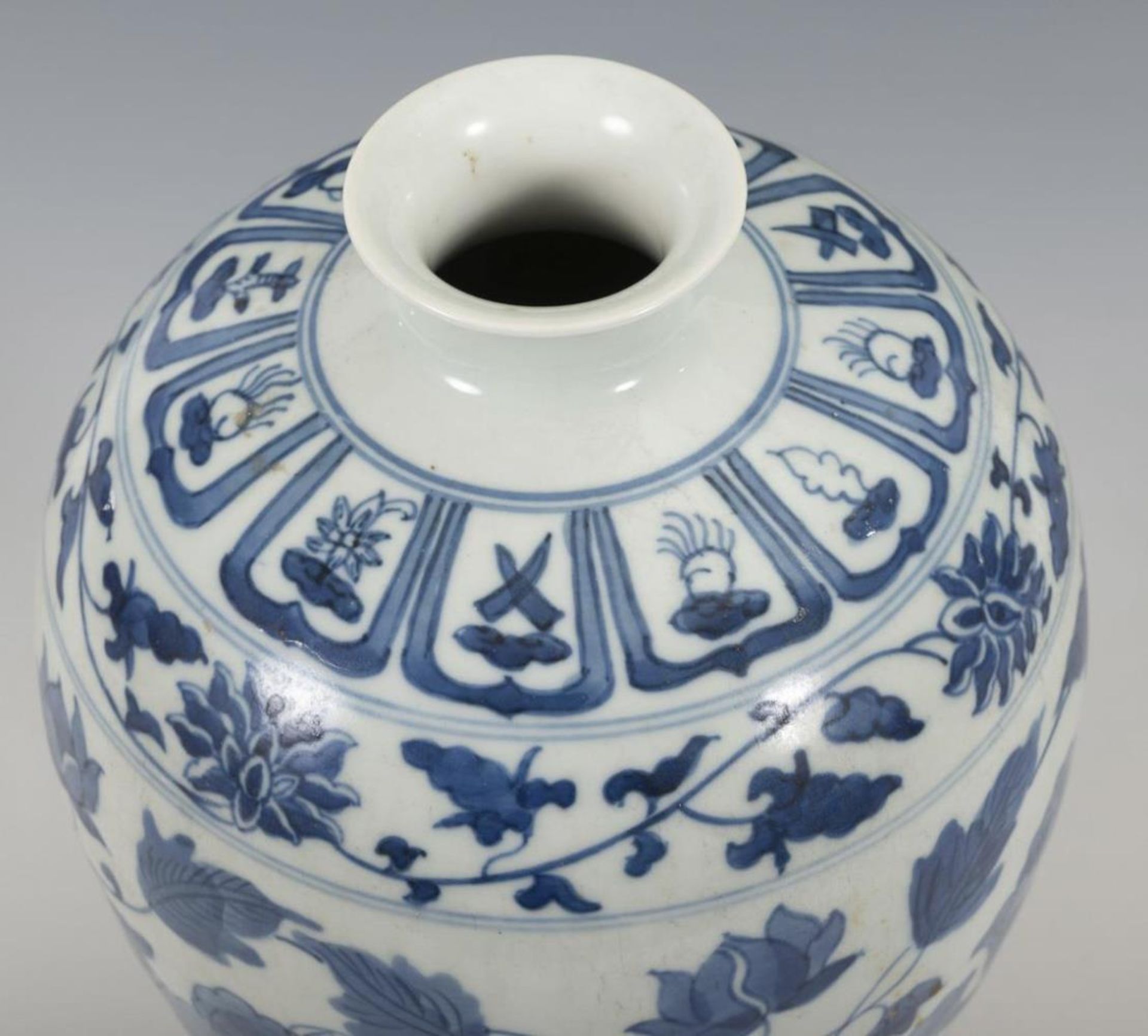 Meiping-Vase mit Unterglasur-Blaumalerei. - Image 3 of 4