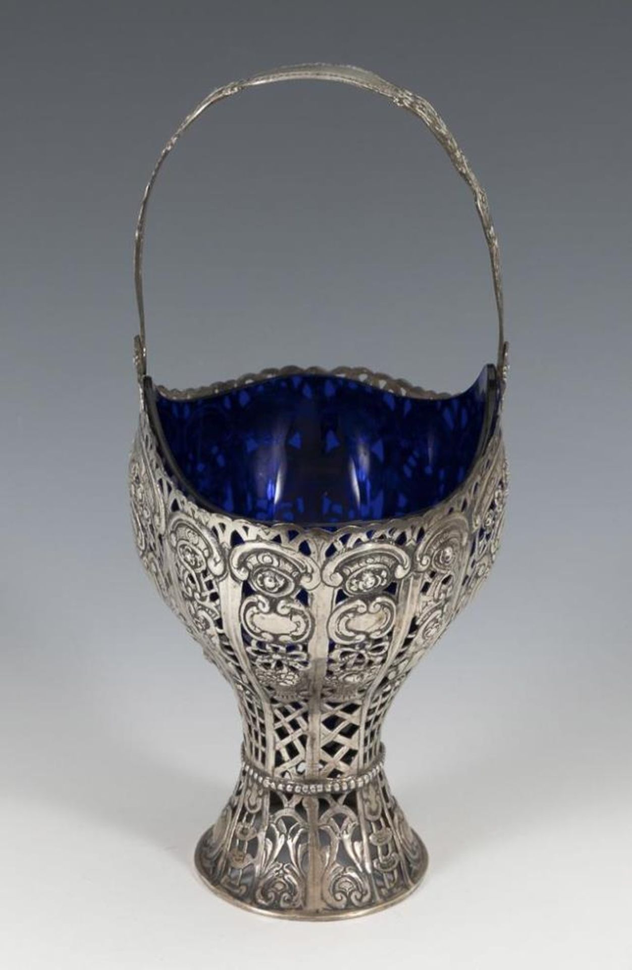 Dekorativer Silberkorb mit Glaseinsatz.  Arthur Otto, Lippstadt. - Bild 3 aus 4