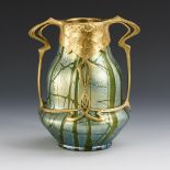 Jugendstil-Vase "Creta Pampas" mit Bronzemontierung. Lötz.
