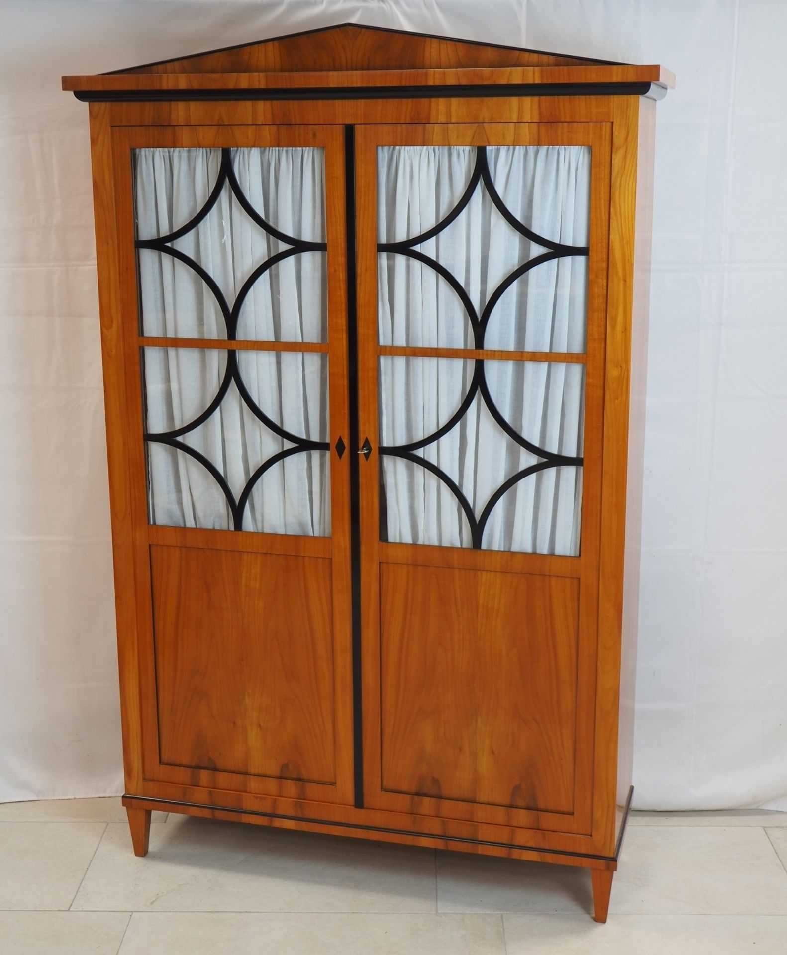 Biedermeier display cabinet, glazed doors. - Image 2 of 4