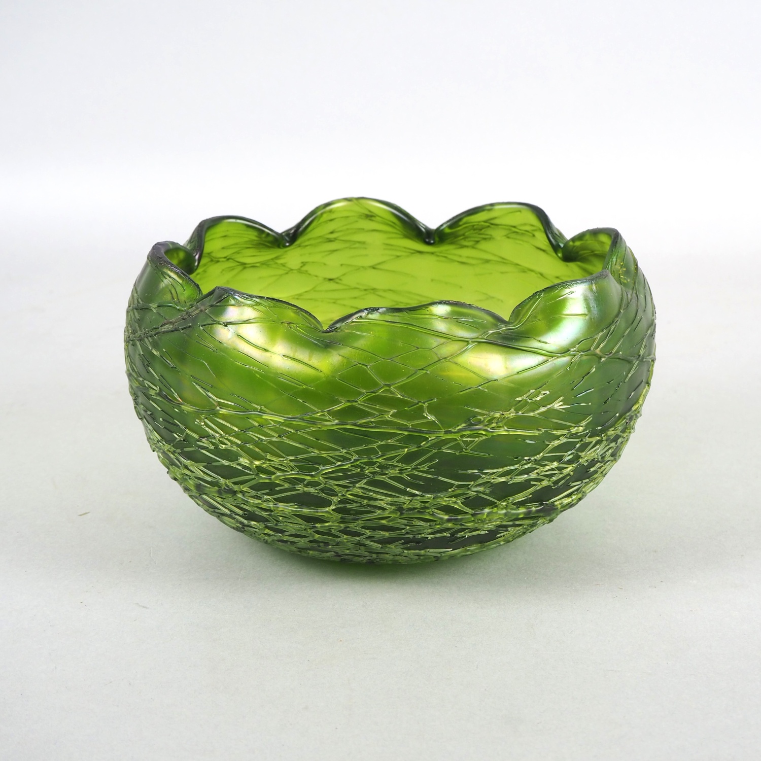 Glass bowl "Loetz", around 1900. - Image 2 of 2