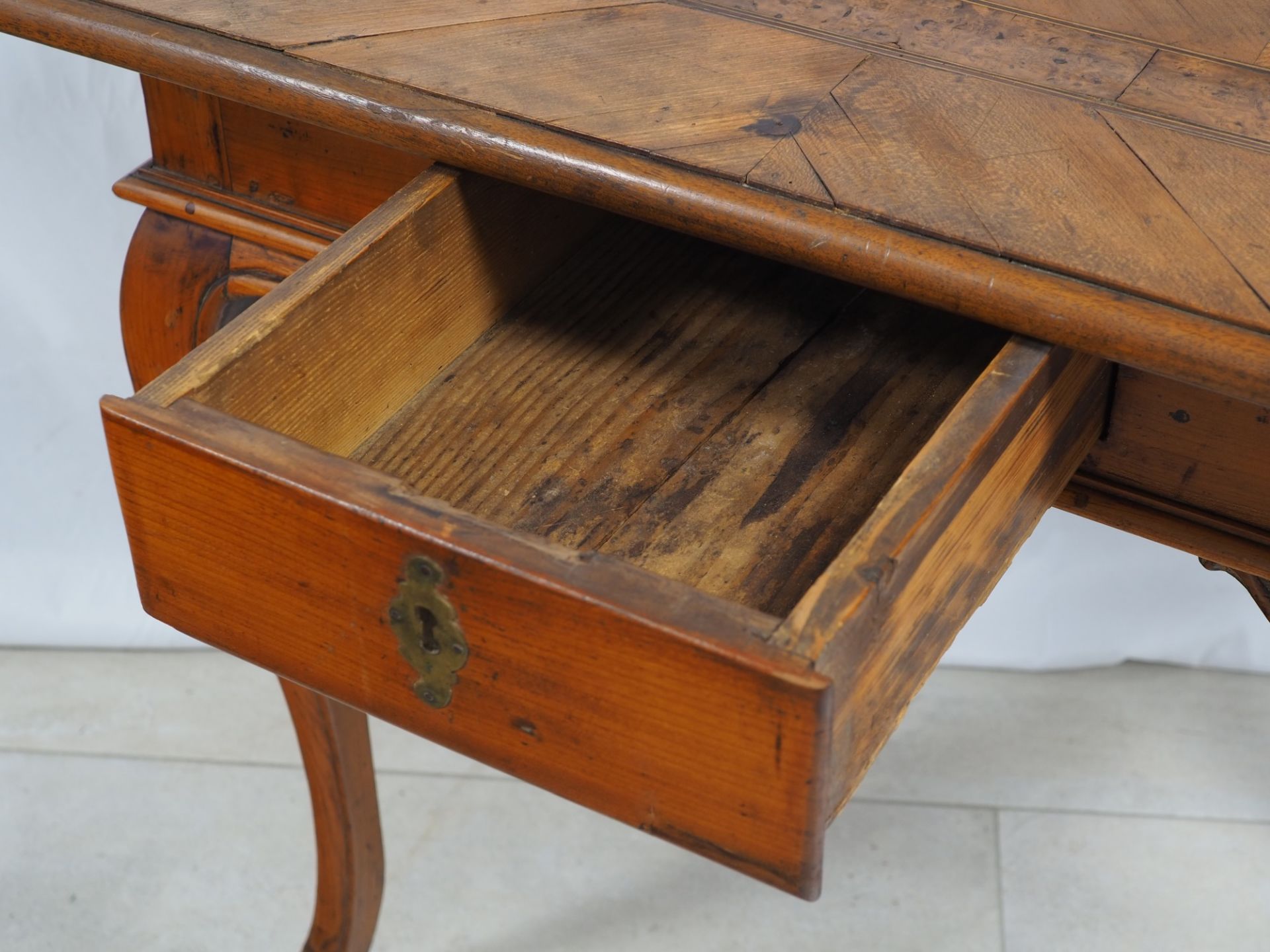 Baroque desk, mid-18th c. - Image 7 of 7