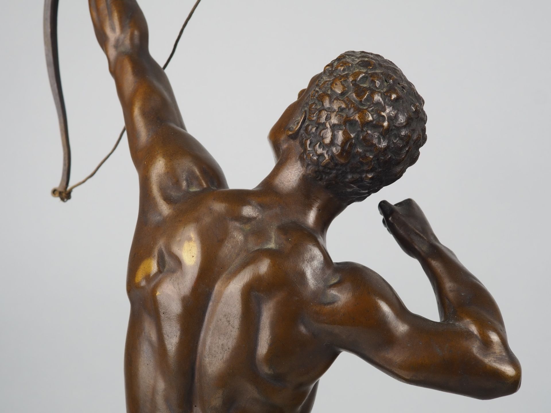 Athletic semi-nude of an archer by Nikolaus Wendelin Schmidt, bronze early 20th century. - Image 5 of 7