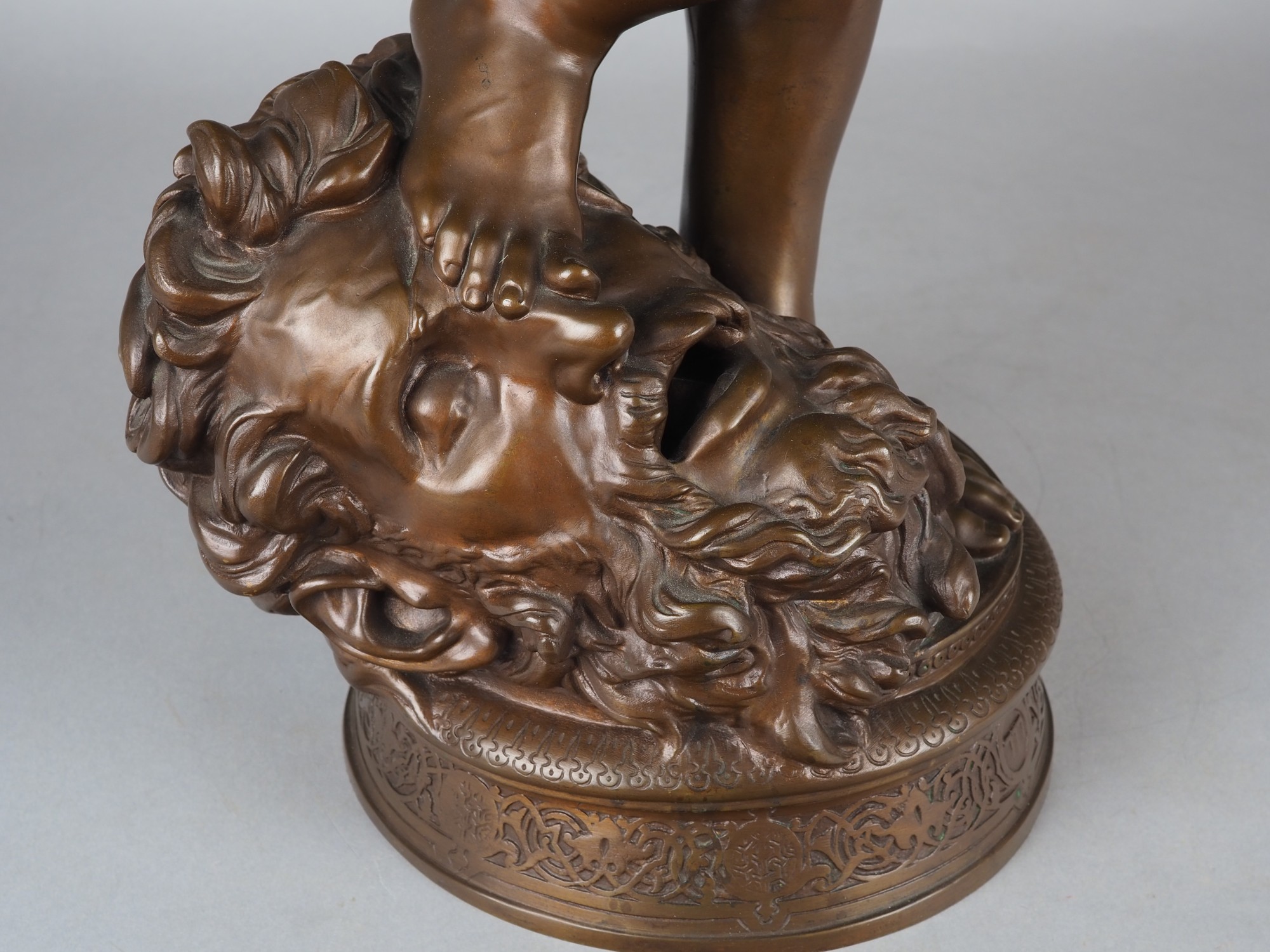 Representative large bronze "David Sieger" (over 72cm high!) by Antonin Mercié cast by F. Barbedien - Image 5 of 6