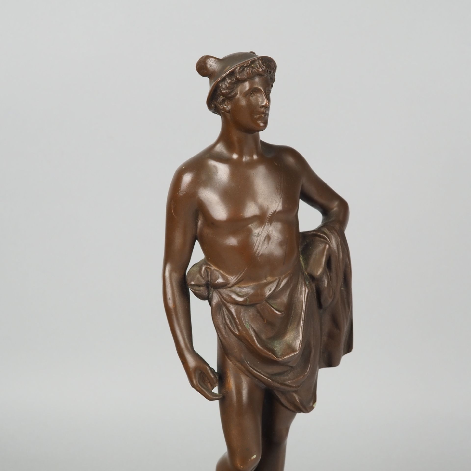 Messenger of the gods Hermes bronze end of 20th century after antique model on marble base - Image 3 of 3