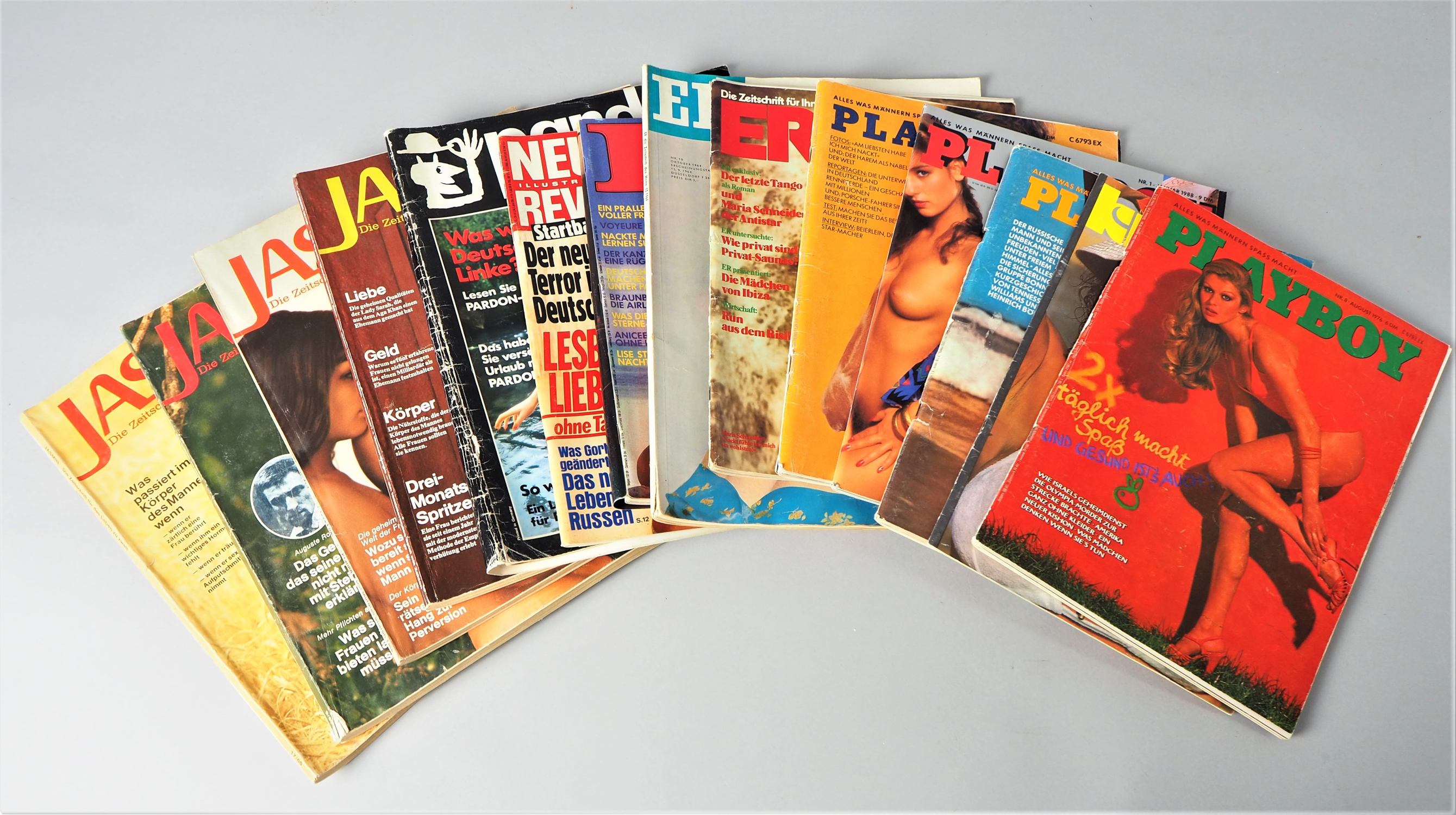 Convolute old erotic magazines 1964-1988