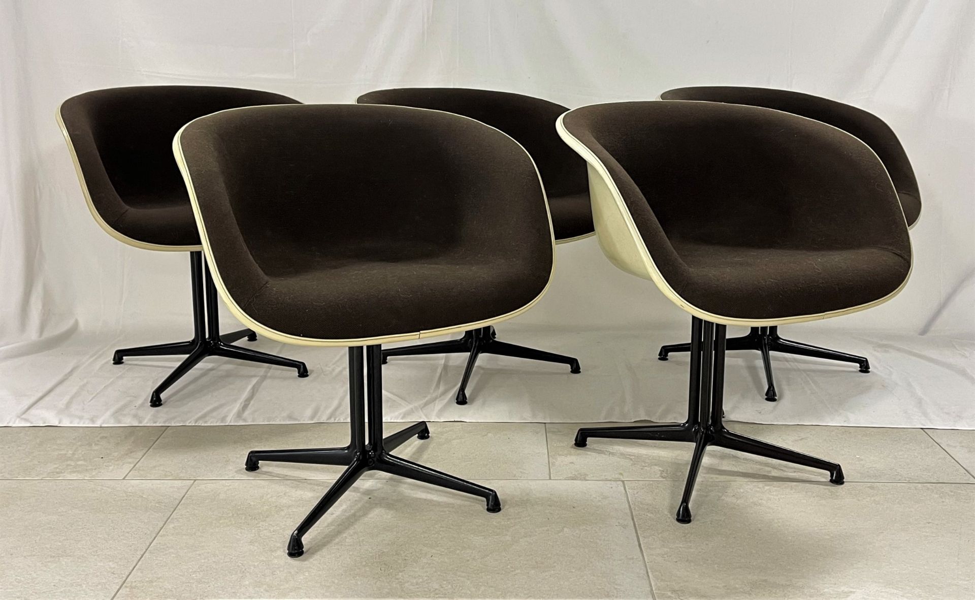 Charles Eames (1907-1978), fünf Armchair Sessel "La Fonda", 1961