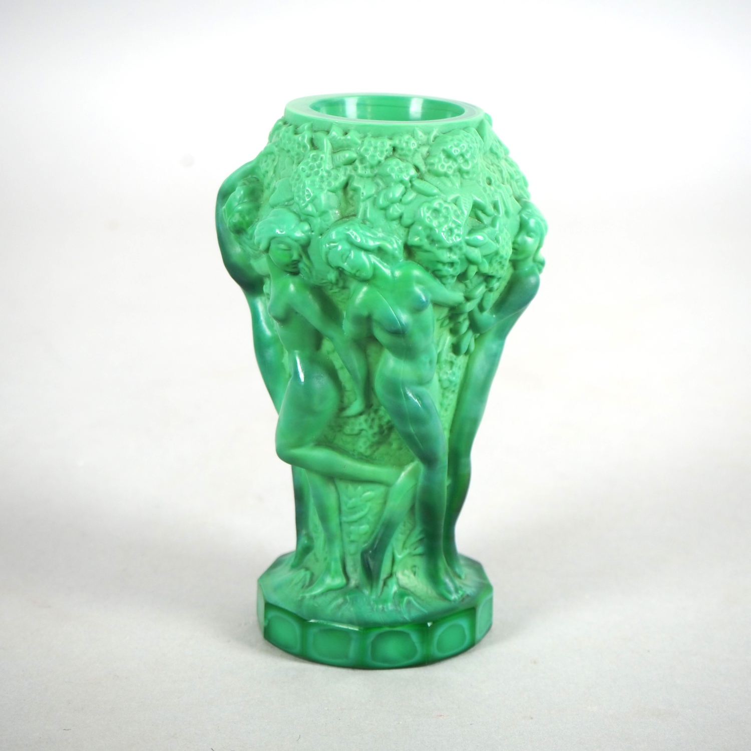 Malachite glass vase, probably Gablonz around 1930 - Image 2 of 2