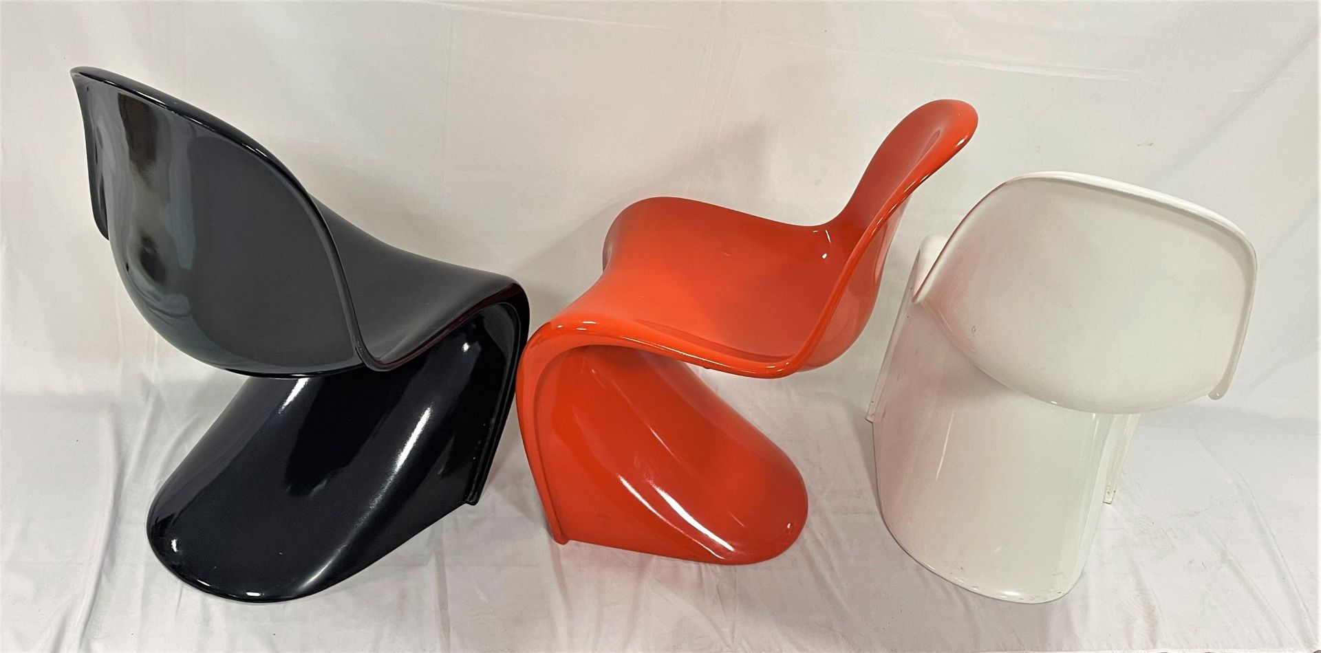 3 Verner Panton PANTON CHAIRS, 1967 - 1971 - Bild 2 aus 3