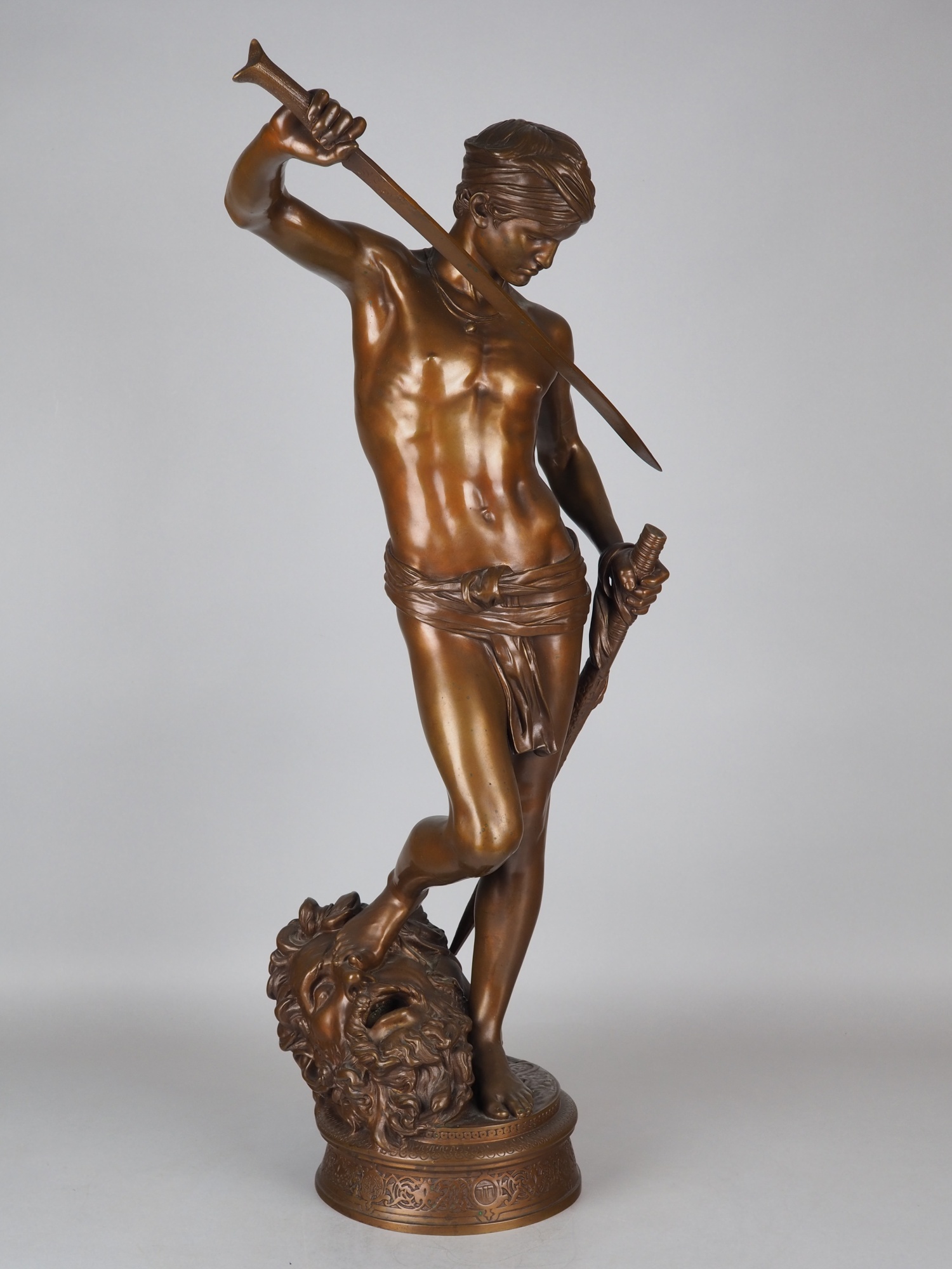 Representative large bronze "David Sieger" (over 72cm high!) by Antonin Mercié cast by F. Barbedien