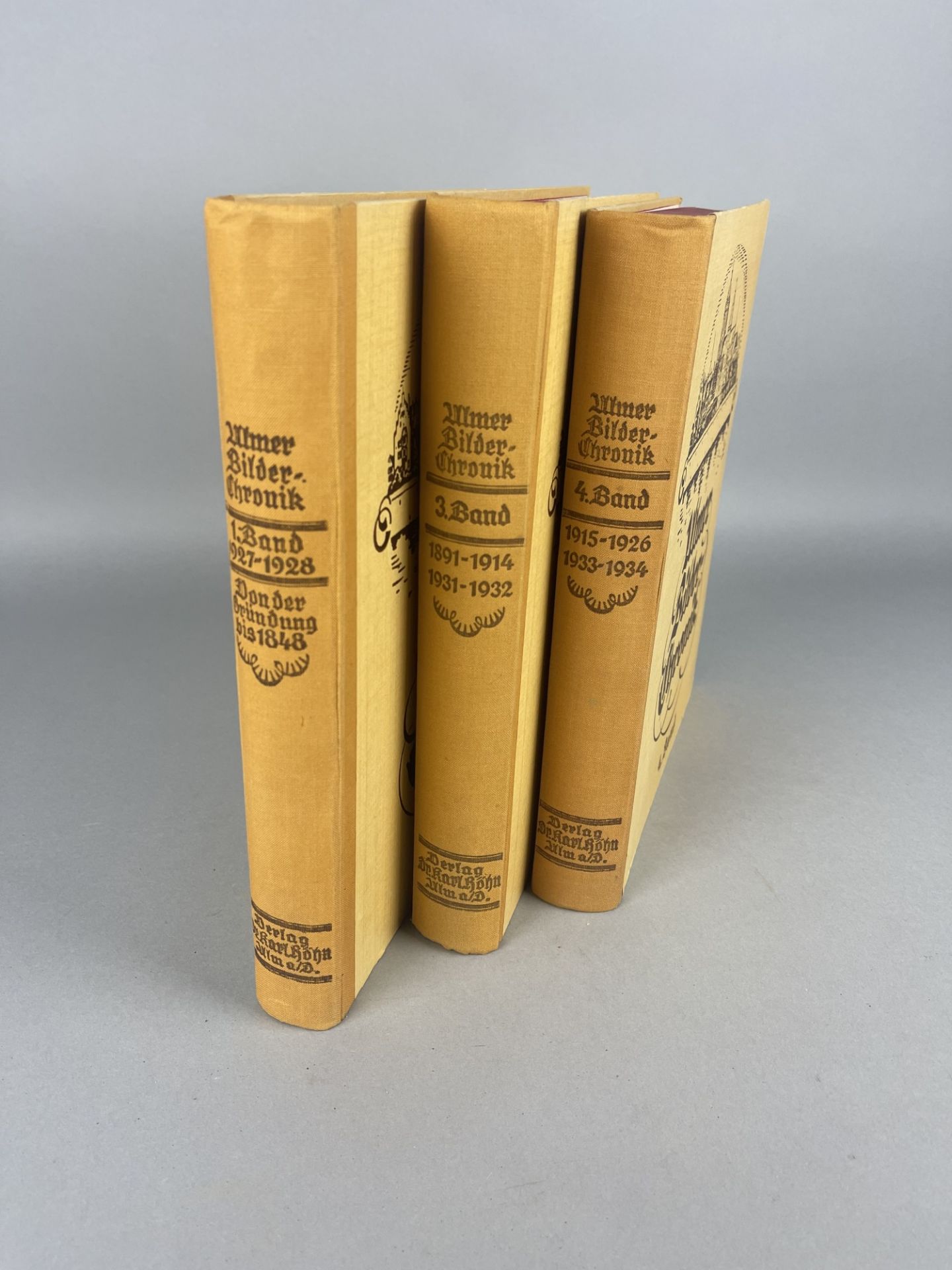 Dr. Karl Höhn, Ulmer Bilder Chronik volume 1, 3 and 4, 1929-1937 - Image 2 of 5