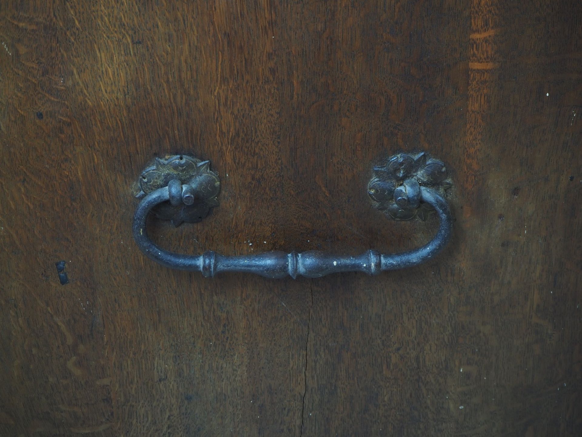 Ulm furniture, sideboard with attachment, probably 17th/18th century.  - Image 4 of 8