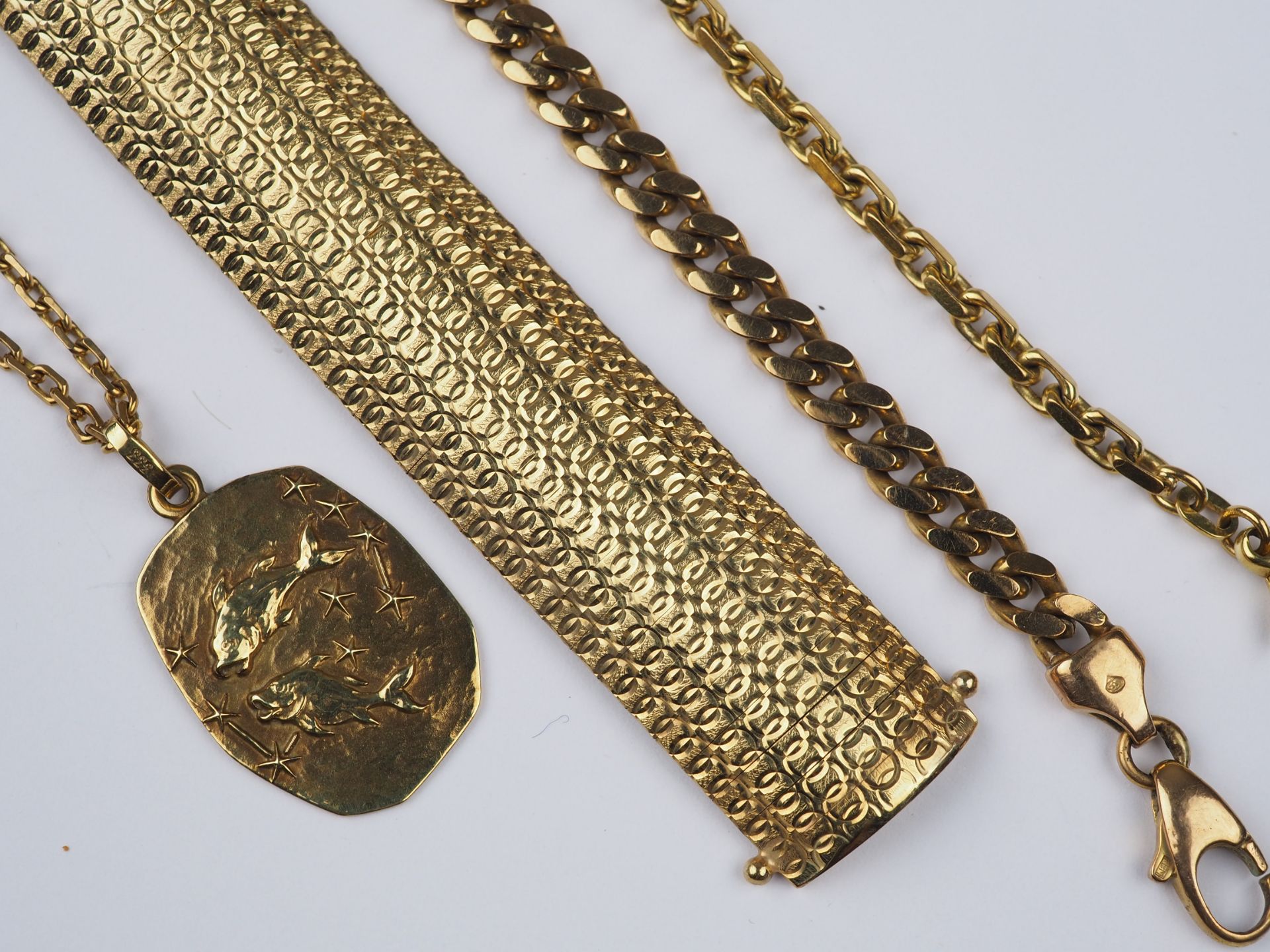 Konvolut 8K Gold Ketten & Armbänder