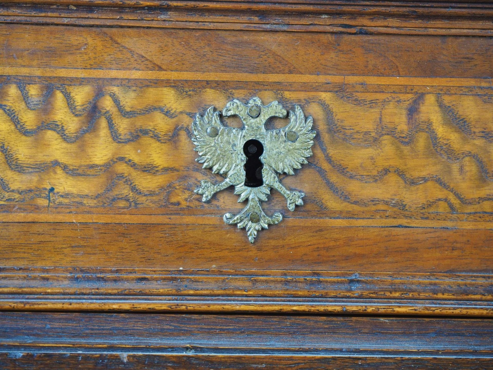 Ulm furniture, sideboard with attachment, probably 17th/18th century.  - Image 7 of 8