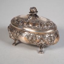 Lidded box, 830 silver, rose decor.