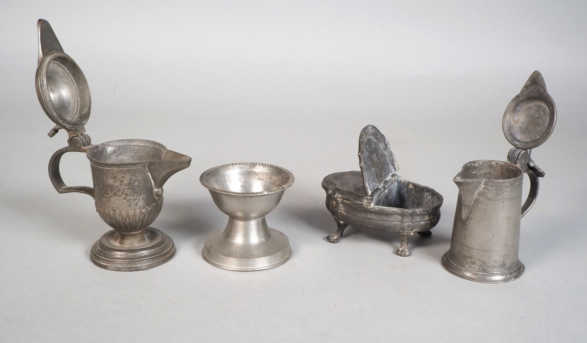 Convolute antique pewter (5 parts), 18th century. - Image 3 of 3