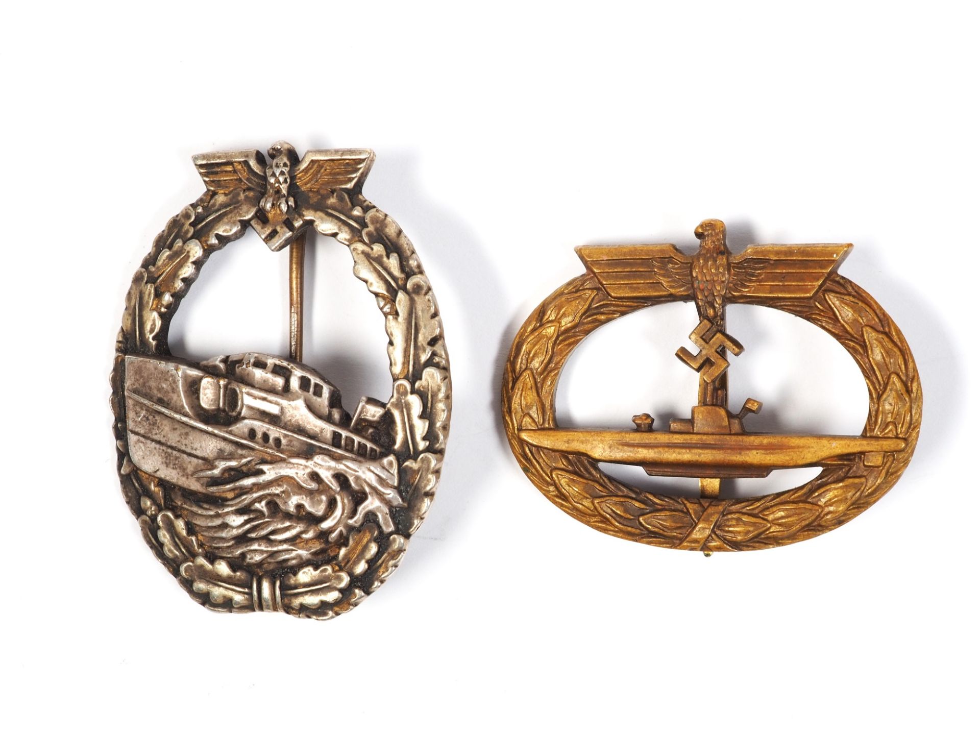 Third Reich: Two Kriegsmarine insignia