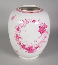 Herend, large porcelain vase, 20th c.