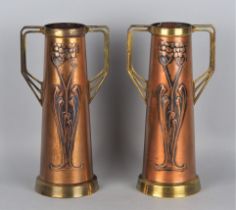 A pair of Art Déco vases around 1920.