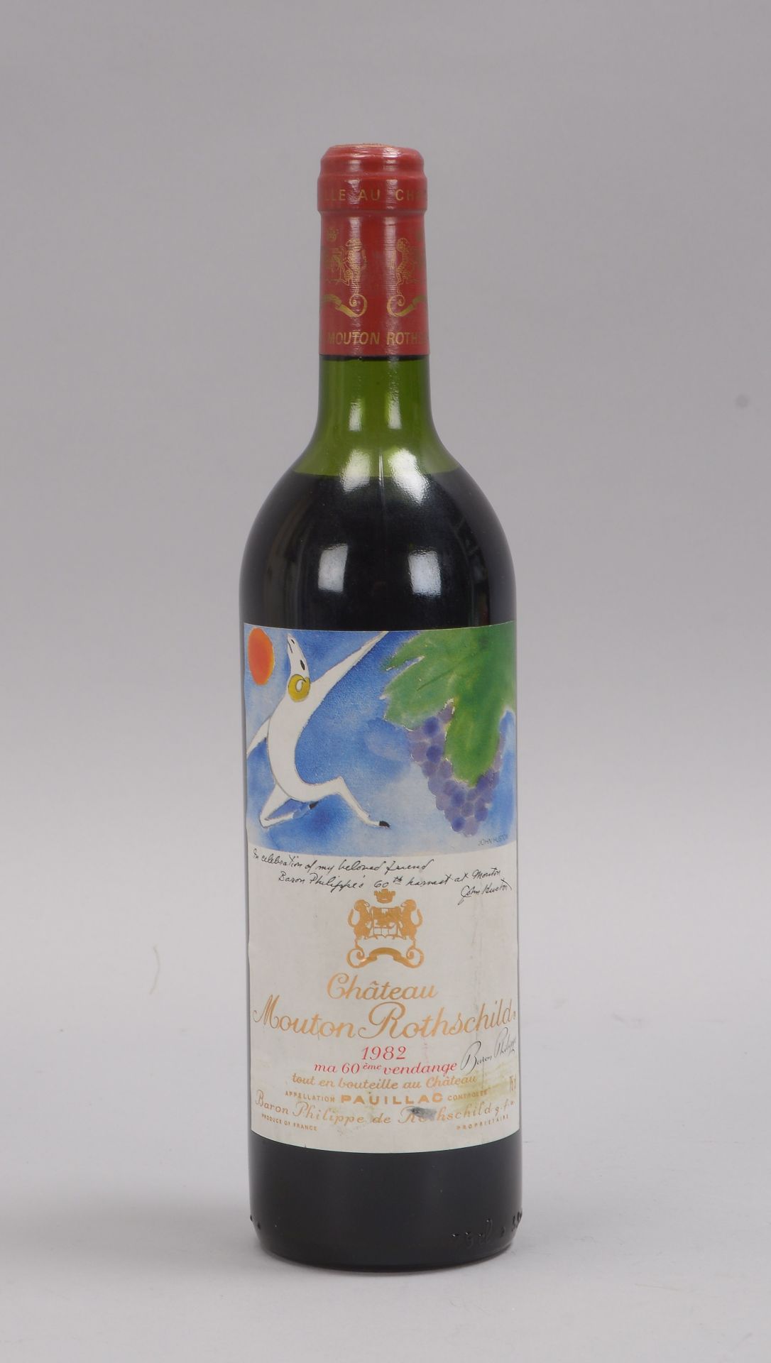 Sammler-Rotwein: Ch&acirc;teau Mouton Rothschild, 1982, 0,75 l, F&uuml;llstand &#039;Upper Shoulder&