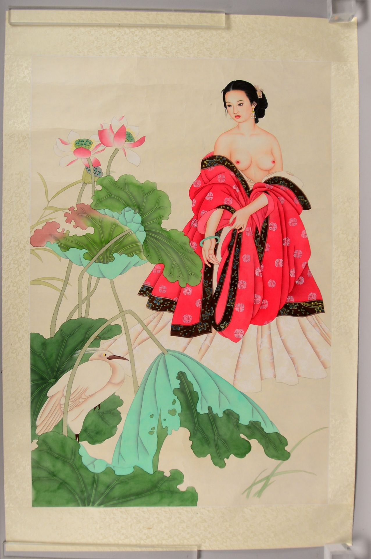 Rollbild (China), &#039;Frau mit entbl&ouml;&szlig;tem Oberk&ouml;rper&#039;, Tusche auf Seide