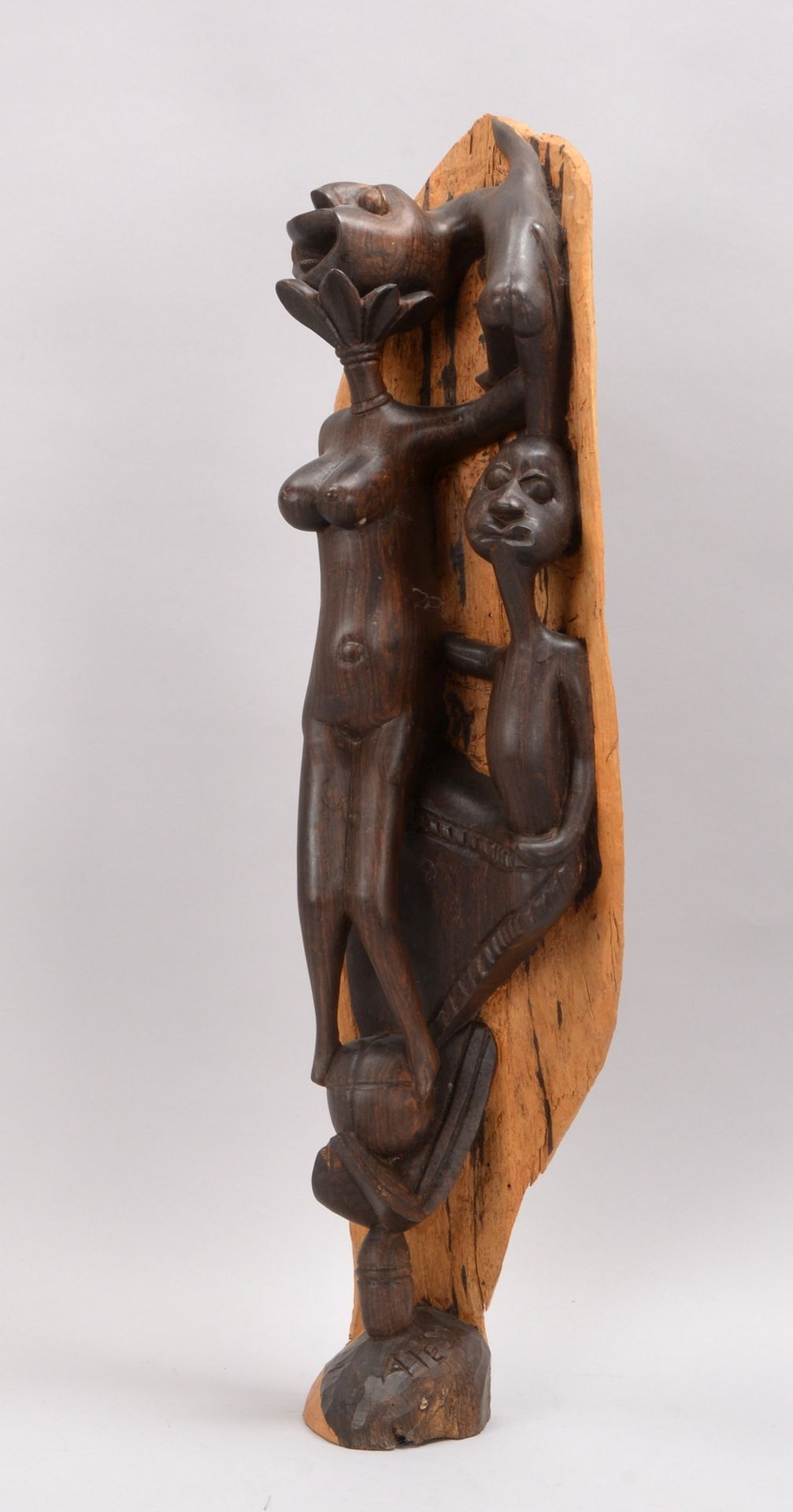 Holzskulptur (Afrika), &#039;Figurengruppe&#039;, Nr. &#039;3/30&#039;, sign. &#039;Atesh&#039;(?);