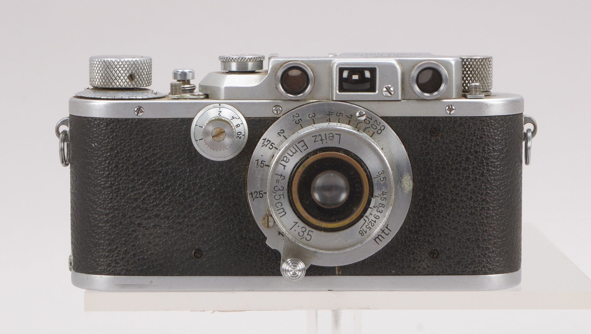 Sammler-Kamera, &#039;Leica III&#039;, mit Leitz-&#039;Elmar, f=3,5 mm, 1:3,5&#039;, in orig. Tasche - Image 4 of 4