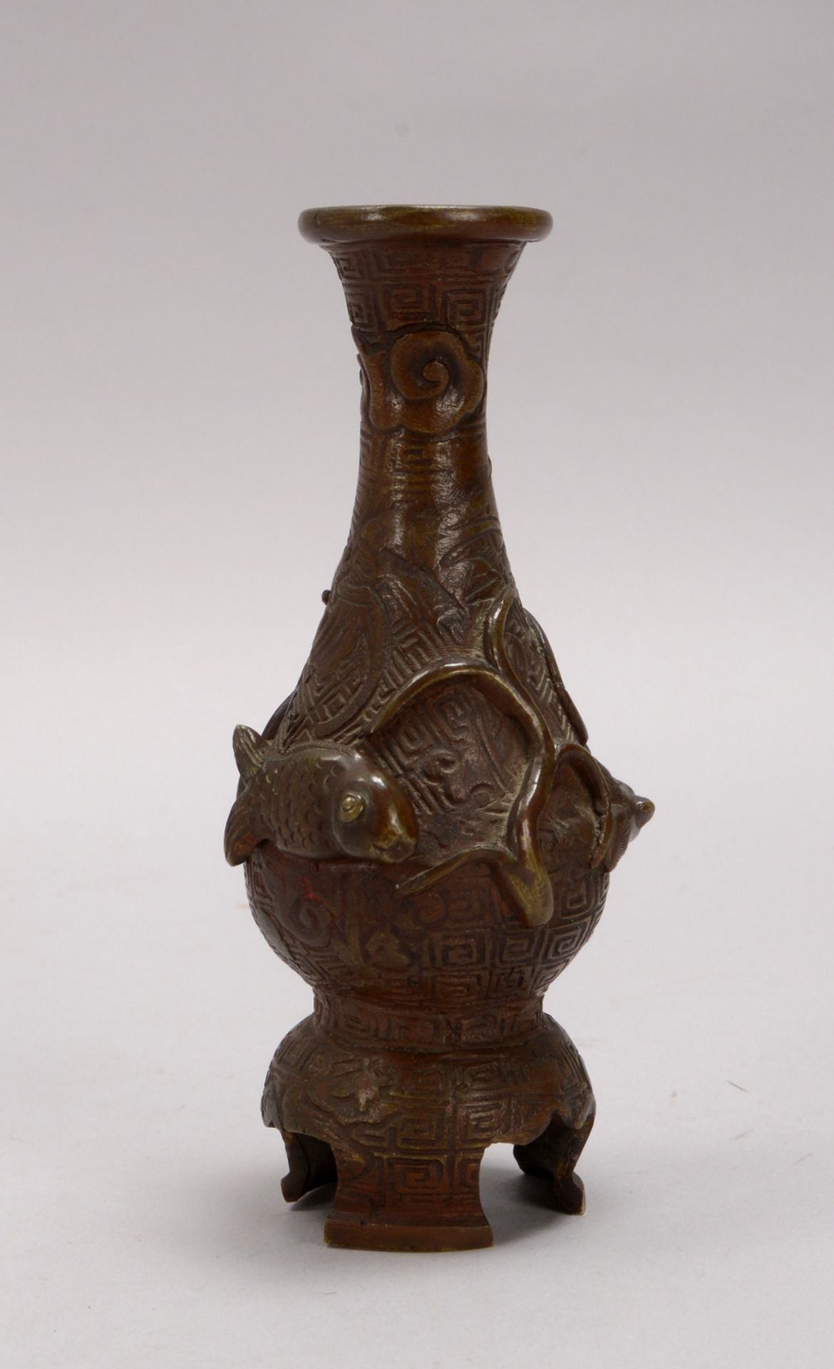 Bronzevase (China), M&auml;ander-Reliefdekor/halbplast. &#039;Meeresfr&uuml;chte&#039; - Image 2 of 2