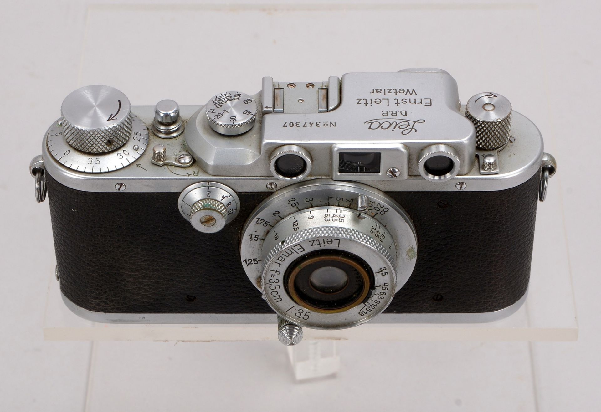 Sammler-Kamera, &#039;Leica III&#039;, mit Leitz-&#039;Elmar, f=3,5 mm, 1:3,5&#039;, in orig. Tasche