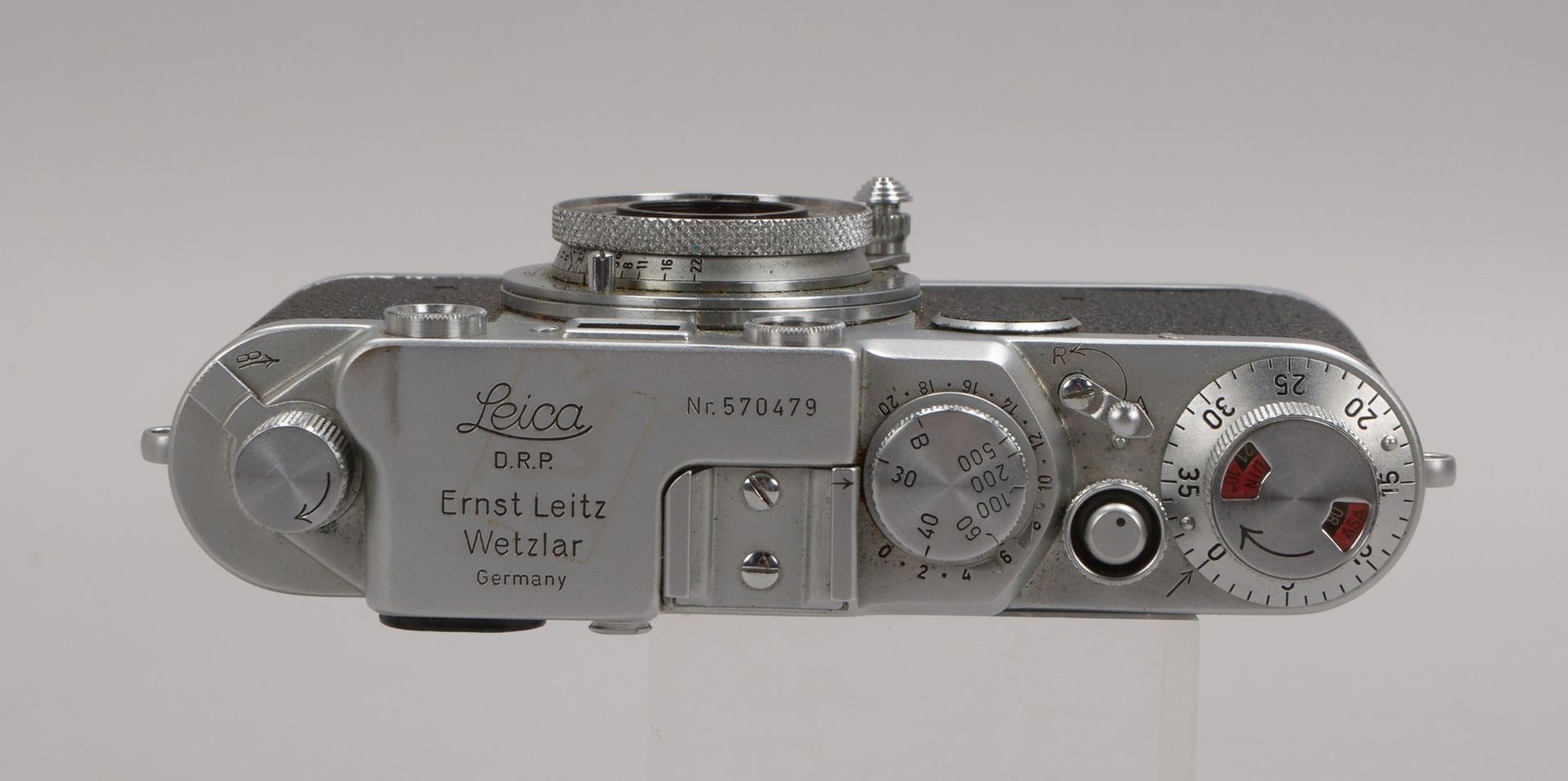 Sammler-Kamera, Leica &#039;II&#039; (Leitz/Wetzlar), mit orig. &#039;Elmar f=5 cm, 1:3,5&#039; - un - Image 3 of 3