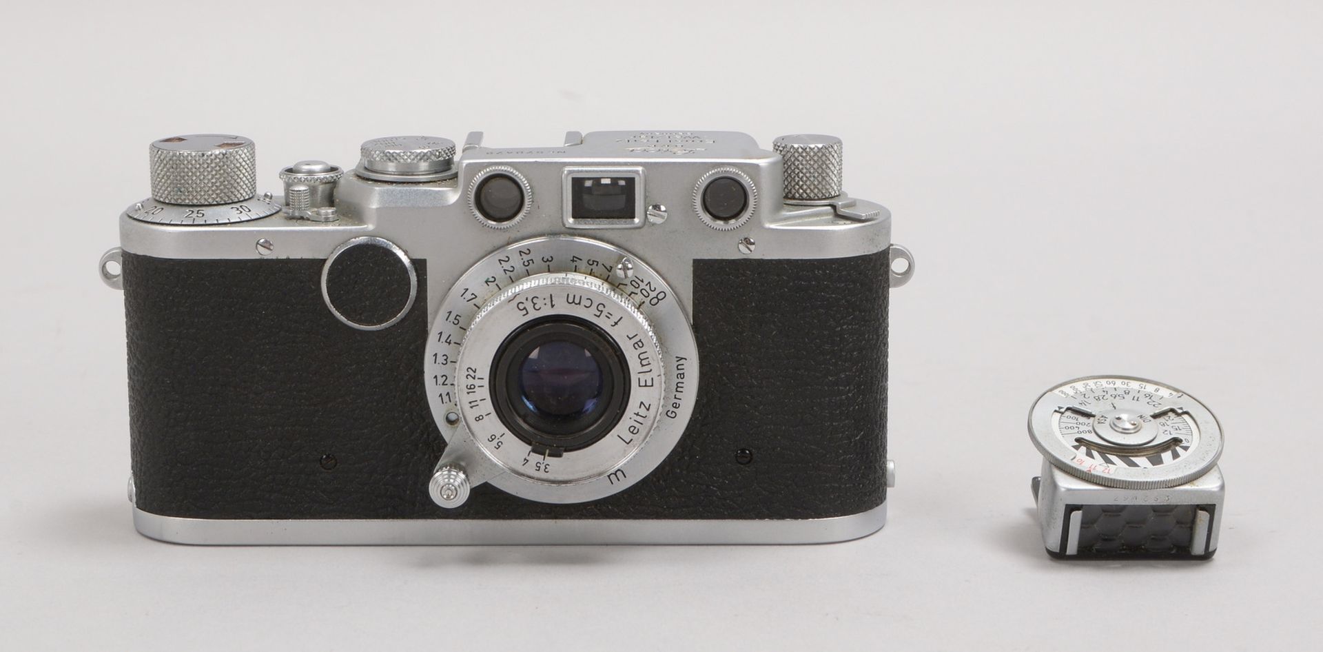 Sammler-Kamera, Leica &#039;II&#039; (Leitz/Wetzlar), mit orig. &#039;Elmar f=5 cm, 1:3,5&#039; - un