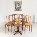 Sieben Stühle von Thonet 'Nr. 56 und 5501'