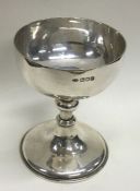 A silver Church chalice. London 1912. Approx. 211 grams. Est. £150 - £200.