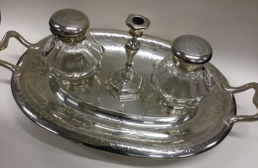 A novelty Victorian silver inkstand. London 1857. By Henry Wilkinson and Co. Approx. 564 grams. Est. - Image 2 of 2