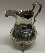 A fine Victorian silver chased jug London 1853. By Jacob Wintle. Approx. 149 grams. Est. £120 - £